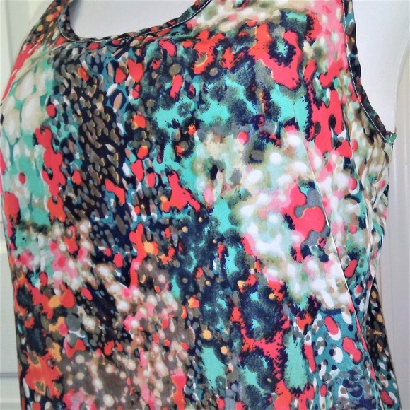 Olive & Oak Splatter Print Racer Back Tank Blouse - Picture 2 of 8